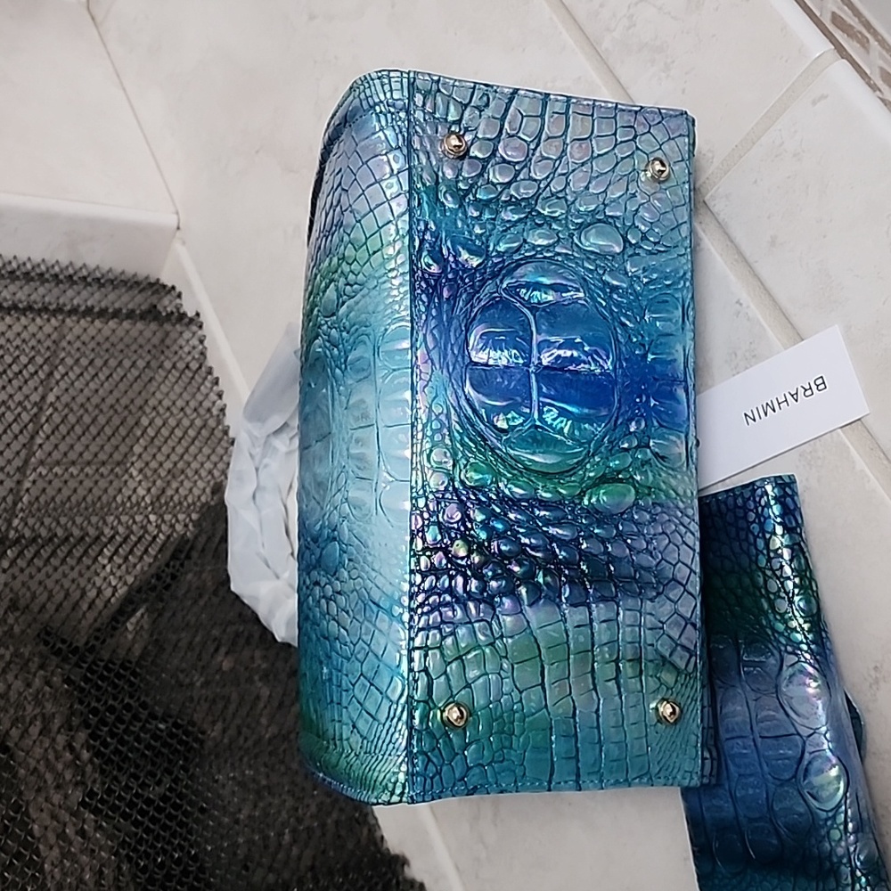 π₯³πHOST PICK!ππ₯³ ππ₯³ BRAHMIN Blue Topaz Small Caroline Satchel & Wallet π₯³π - Picture 11 of 14
